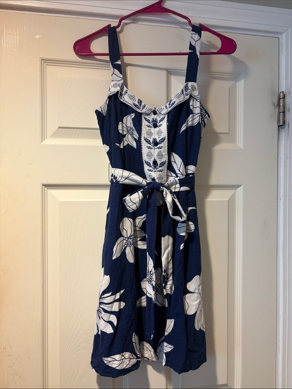 Linen blend Floral Tie-Waist Sundress in Navy XS